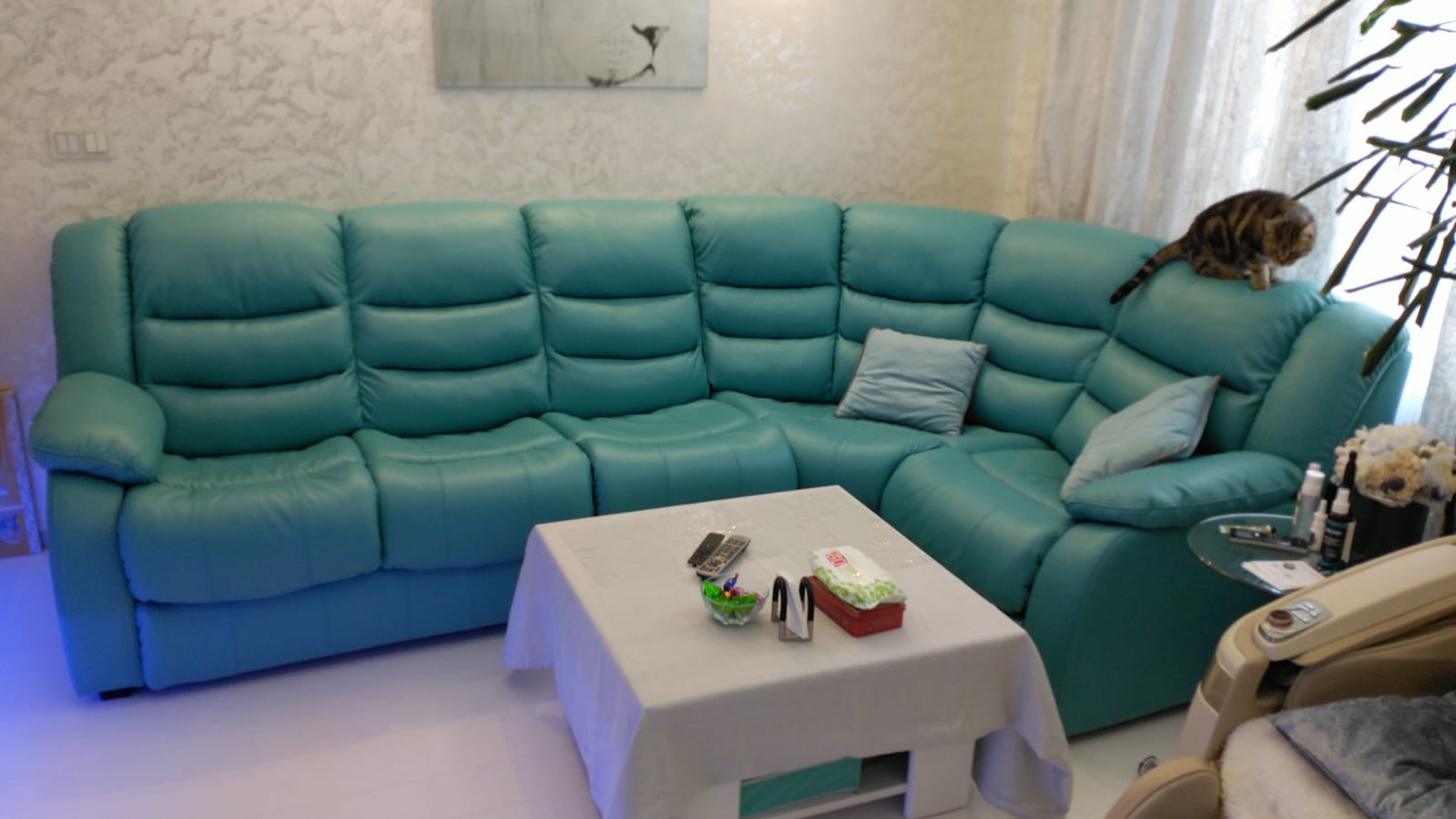 Перетяжка дивана на дому. Ховрино