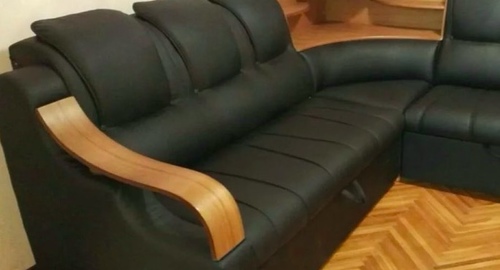 Перетяжка кожаного дивана. Ховрино